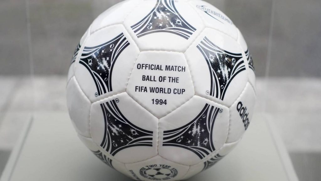  balones-del-mundial-de-futbol-13