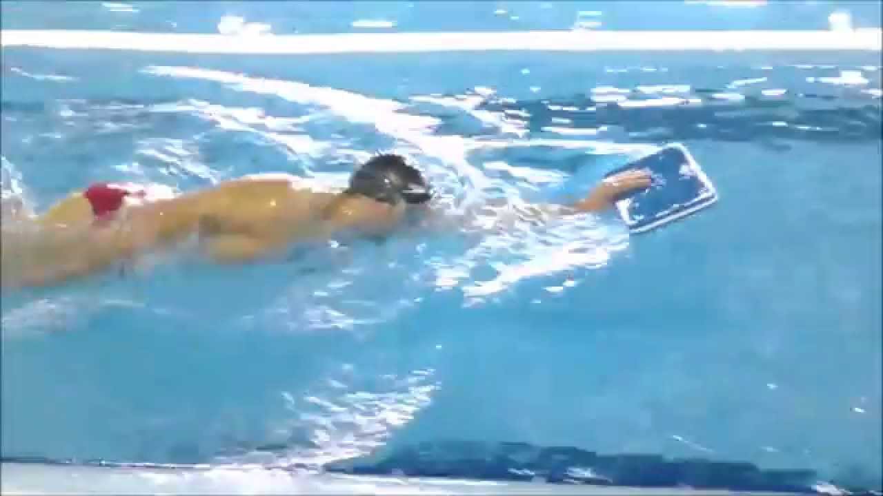Ejercicios-de-natación-de-espalda-3